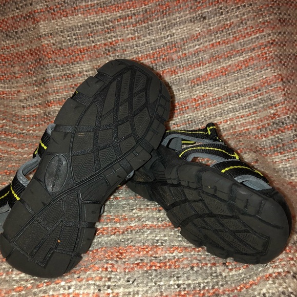 Eddie Bauer bump toe sandals grey and black size 8 - Picture 5 of 12